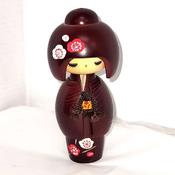 Kokeshi Japanese Geisha Kimono Wood Doll Toy Handmade Flowers Handpainted